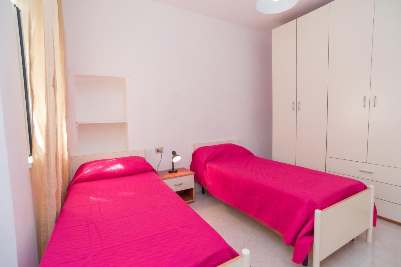 Case Vacanze Uliveto Mattinata Exteriör bild